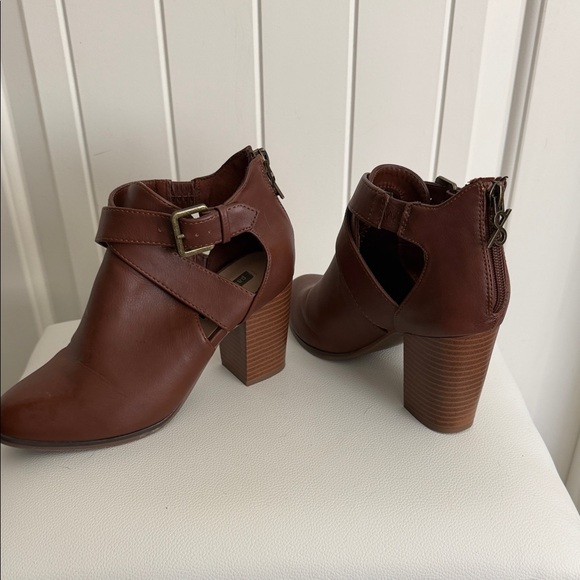 Parker And Sky Shoes - Brown Cutout Strap Block Heel Ankle Boots